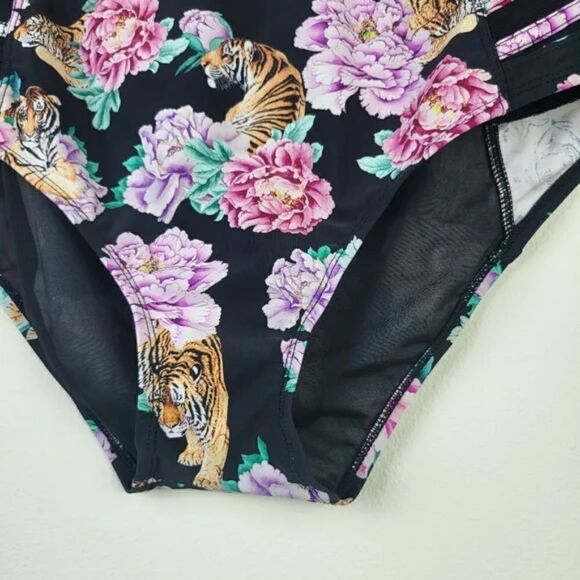 Torrid Swim Bottom Bikini Black Tiger Floral 2X - Picture 5 of 8